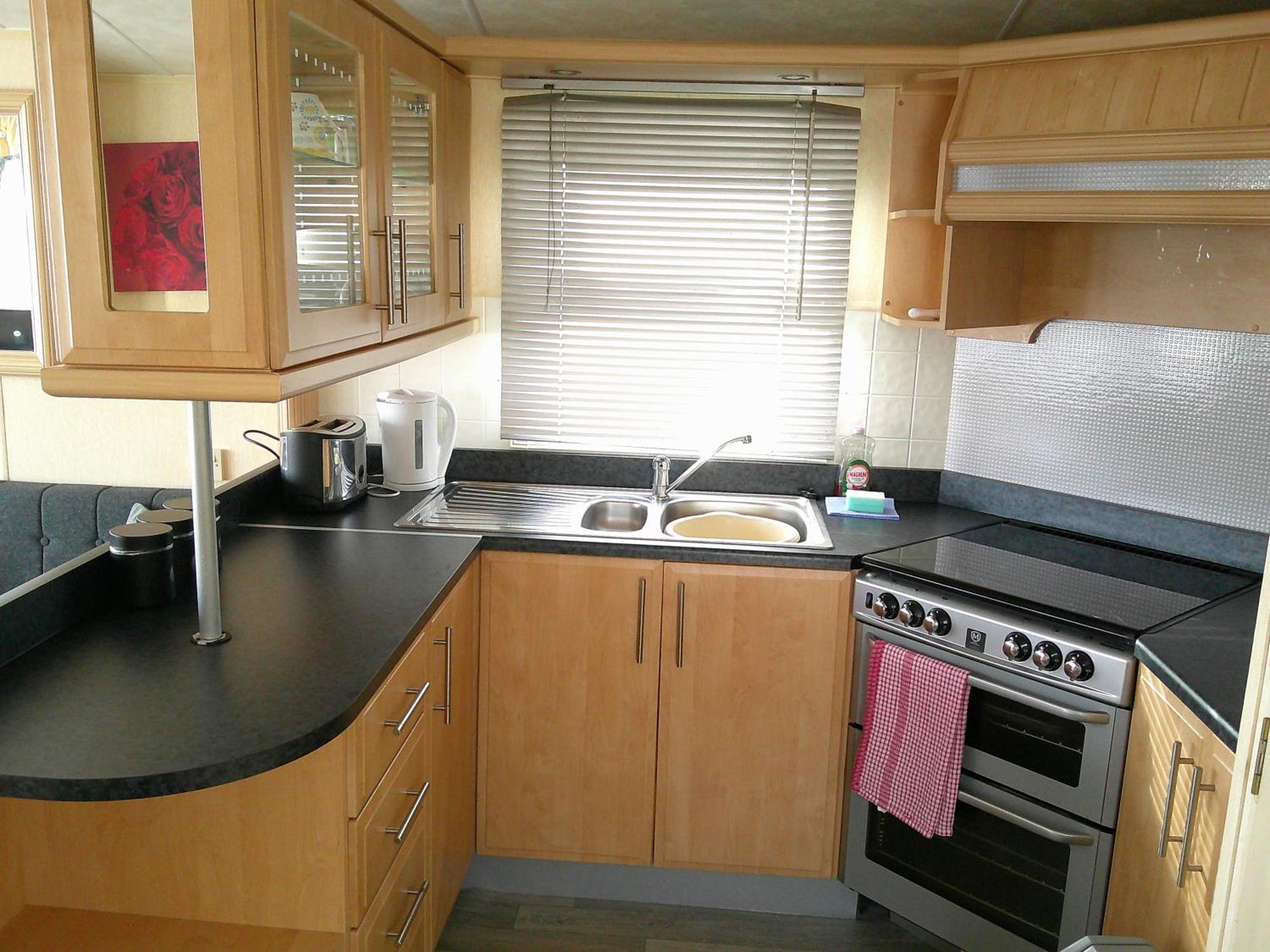 8 Berth Central Heated Golden Palm แชเปิลเซนต์เลนเนิร์ดส์ ภายนอก รูปภาพ